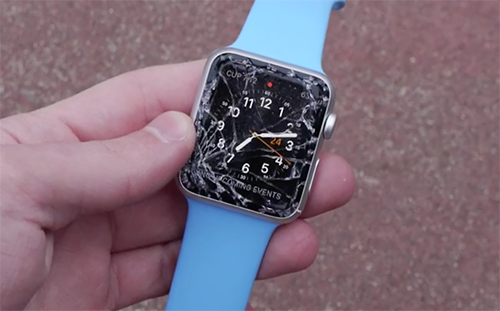 Kết quả hình ảnh cho thử độ bền Apple Watch Sport