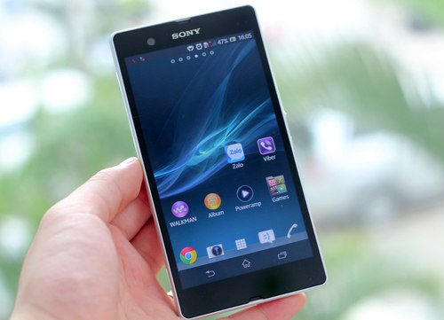 Đánh giá điện thoại Full HD chống nước Sony Xperia Z