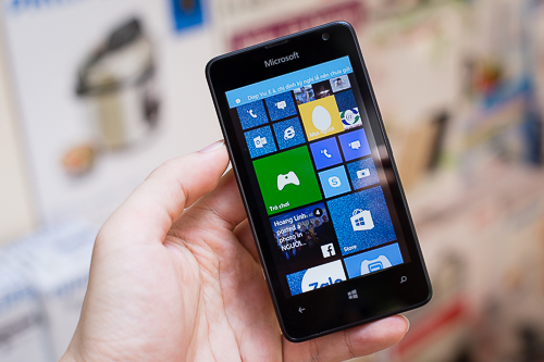 Đánh giá Lumia 430 - smartphone giá rẻ như điện thoại cơ bản