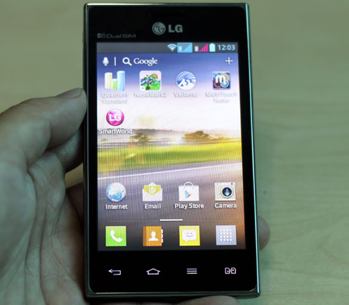 Đánh giá điện thoại LG Optimus L5 Dual E615