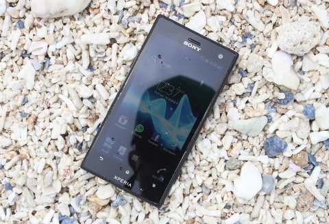 Đánh giá Sony Xperia Acro S chống nước