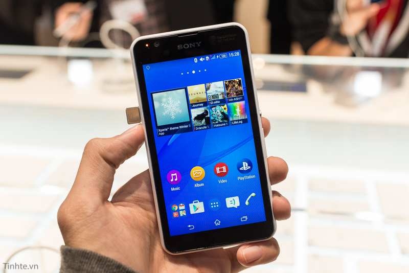 [MWC 2015] Trên tay Sony Xperia E4g: Máy đẹp, màn hình tốt, tỷ lệ hiệu năng/giá thành cao