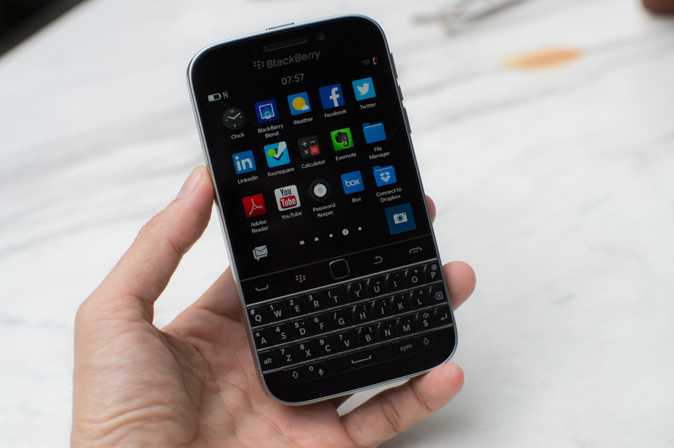 Trên tay BlackBerry Classic: Trải nghiệm BlackBerry tốt hơn trên BB10