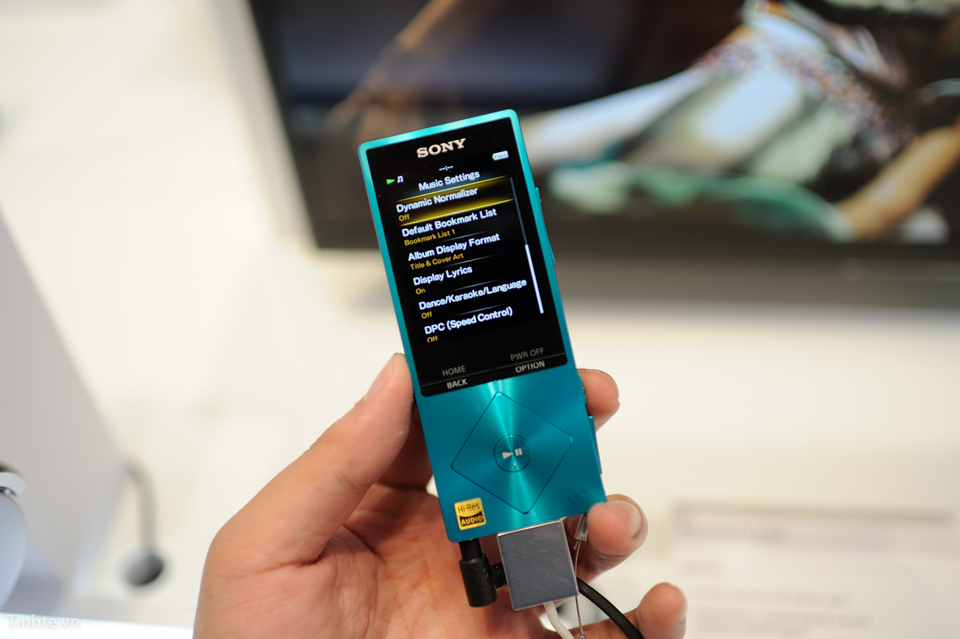 [IFA 2014] Trên tay Sony Walkman NWZ-A15