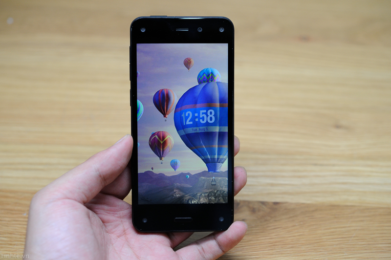 Trên tay Amazon Fire Phone: điện thoại 6 camera