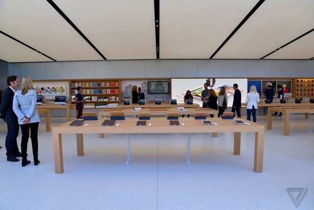 Bên trong Apple Store kiểu mới