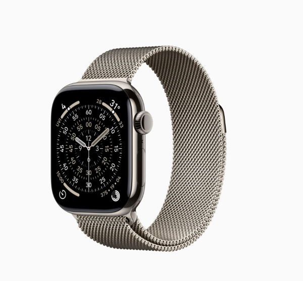 Apple Watch Series 11 GPS + Cellular, Vỏ Titan Tự Nhiên 42mm với Dây Quấn Milan Màu Tự Nhiên